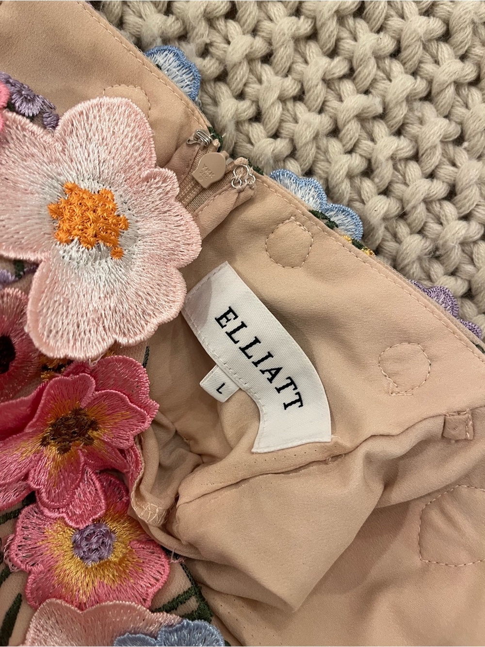 Elliatt Nydia Gown Milti Floral - Picture 6 of 6